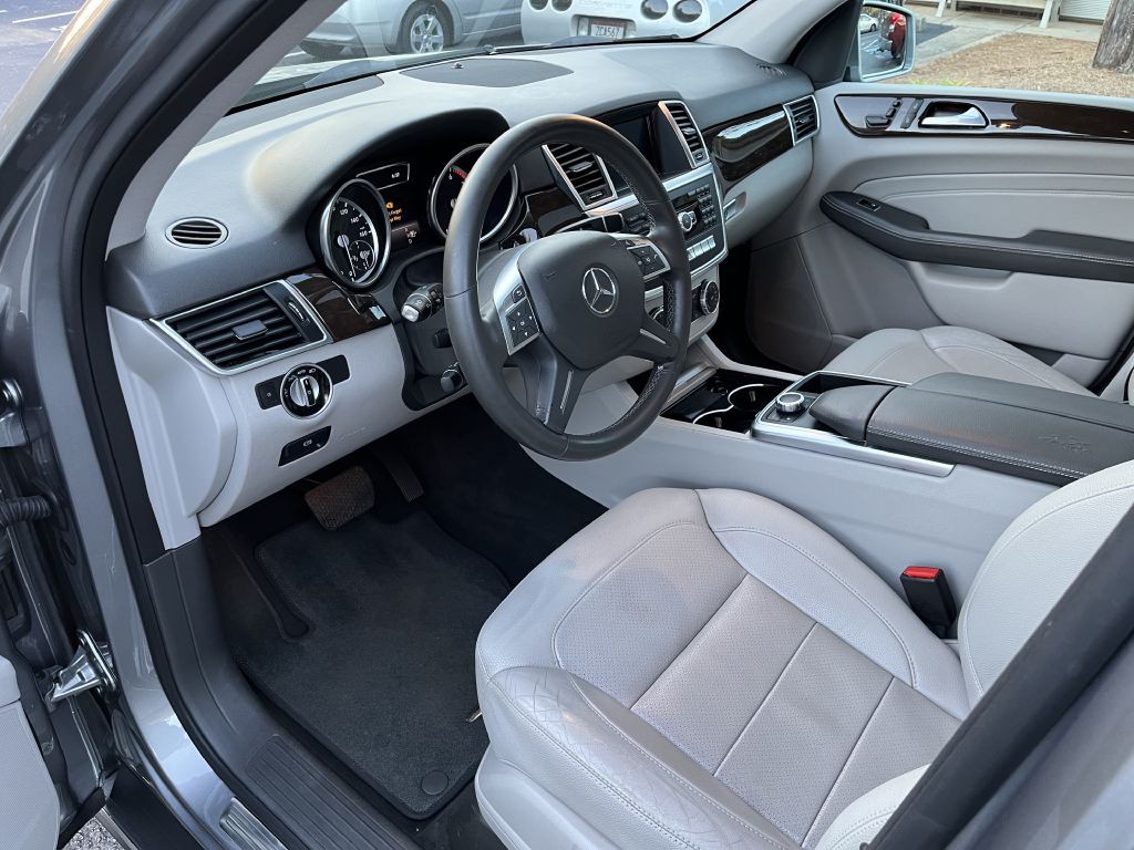2015 Mercedes-Benz M-Class Image 10