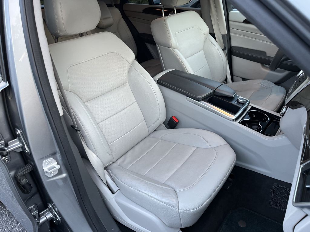 2015 Mercedes-Benz M-Class Image 19
