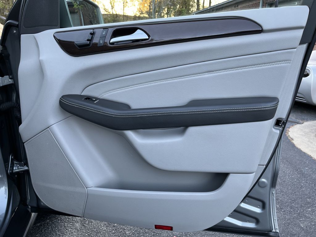 2015 Mercedes-Benz M-Class Image 20