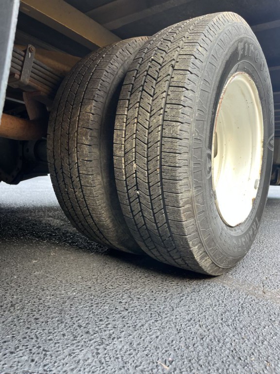 2021 GMC Savana Image 22