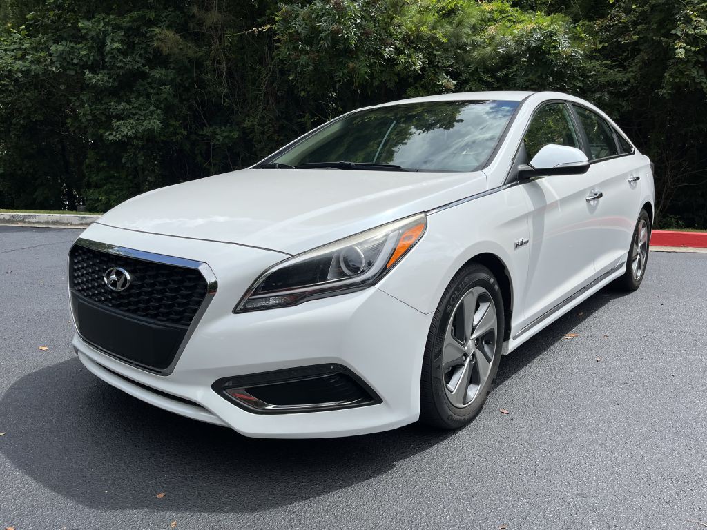 2016 Hyundai Sonata Image 1