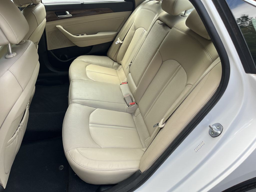 2016 Hyundai Sonata Image 12