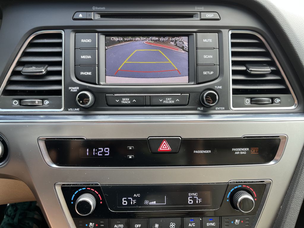 2016 Hyundai Sonata Image 19
