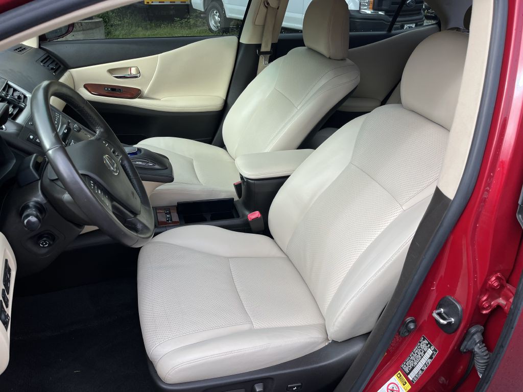 2010 Lexus HS Image 9