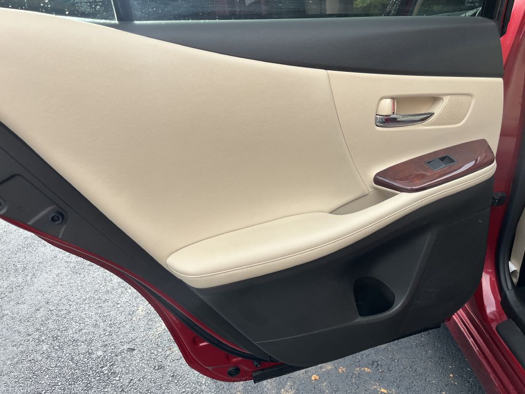 2010 Lexus HS Image 13
