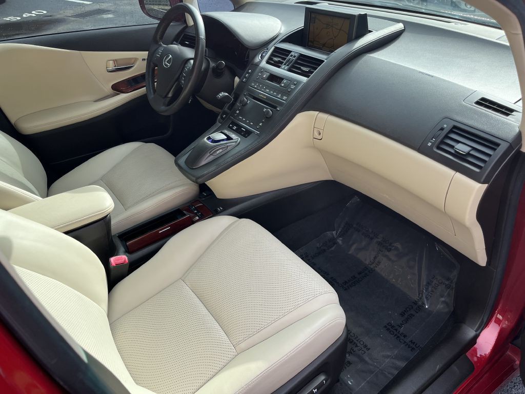 2010 Lexus HS Image 15