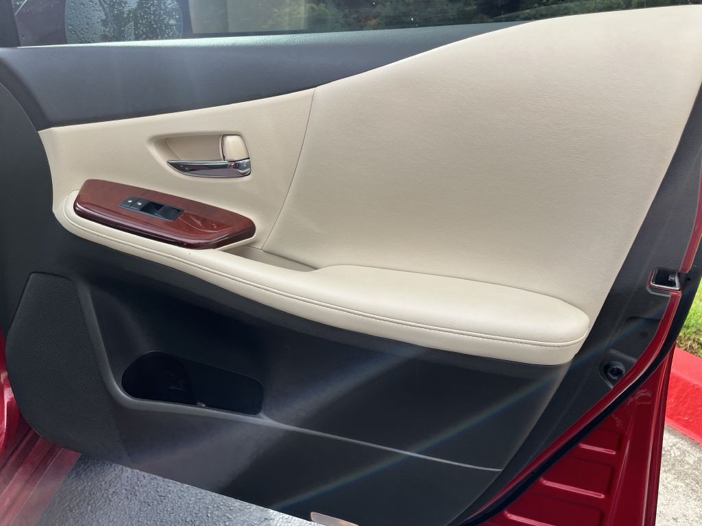 2010 Lexus HS Image 17