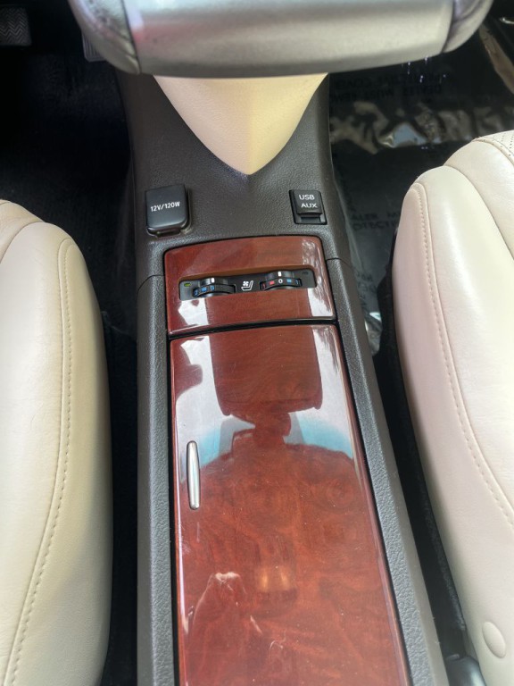 2010 Lexus HS Image 19