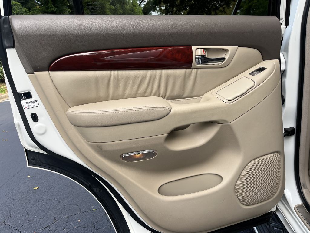 2008 Lexus GX Image 13