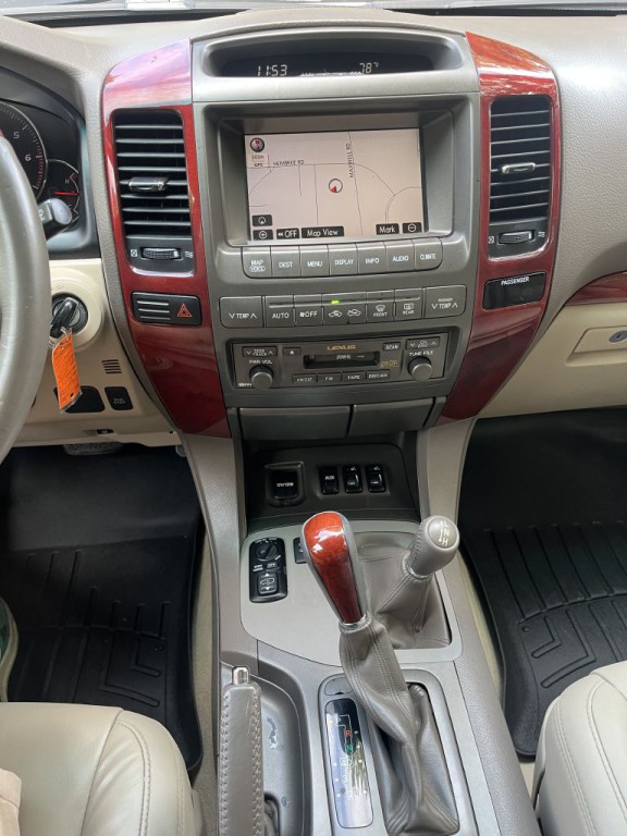 2008 Lexus GX Image 23