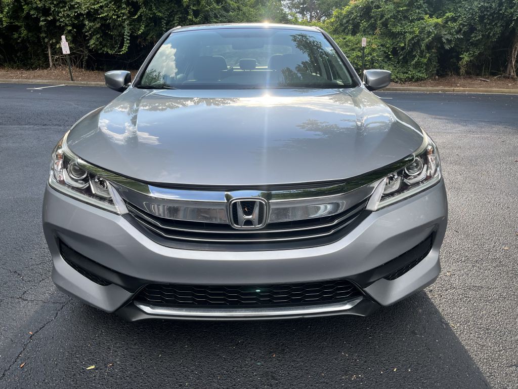 2016 Honda Accord Image 2