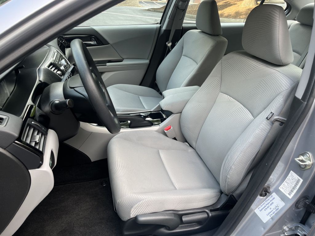 2016 Honda Accord Image 10