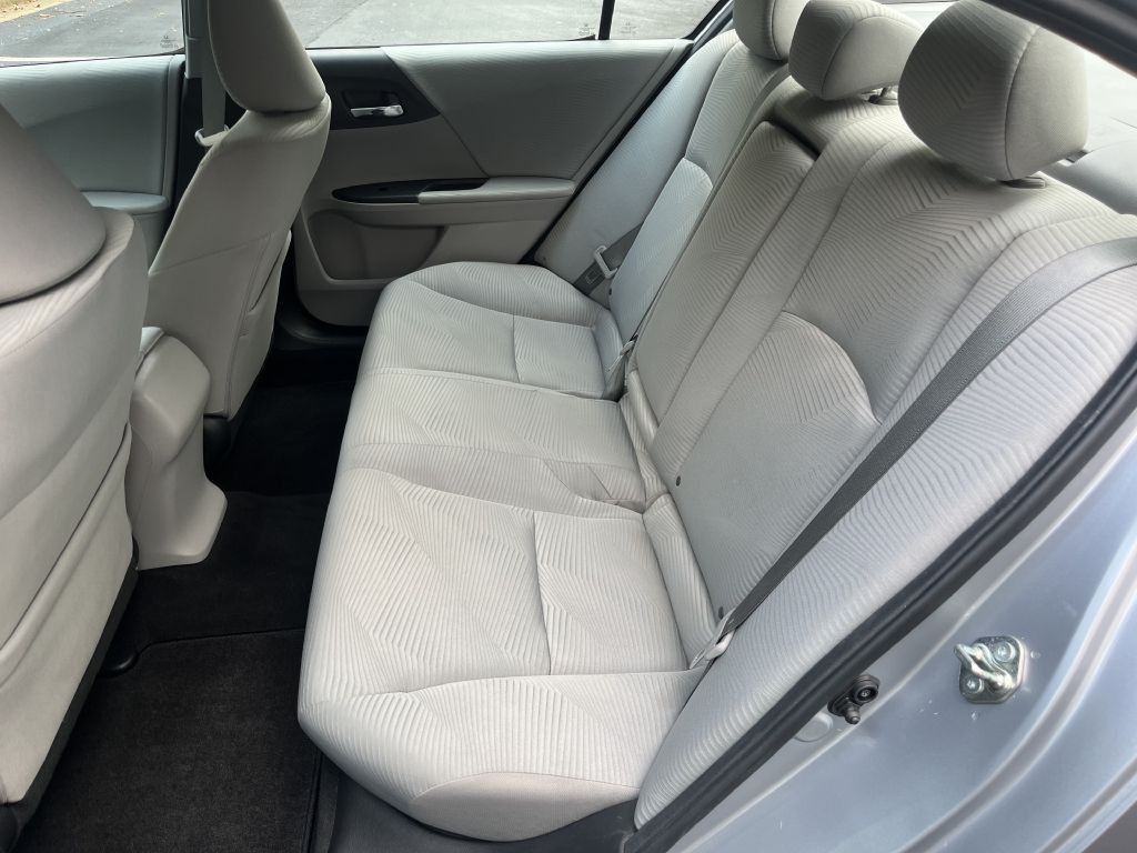 2016 Honda Accord Image 12