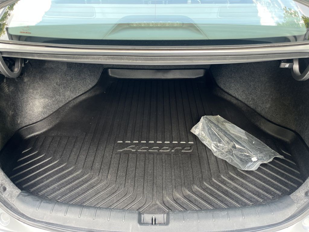2016 Honda Accord Image 14