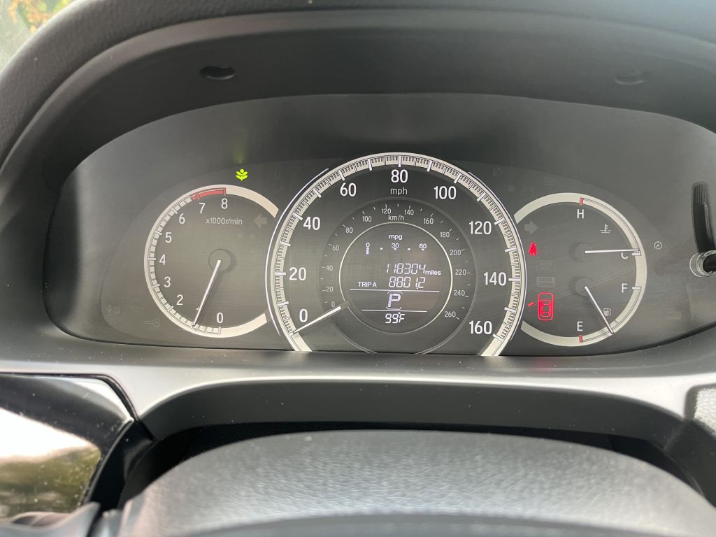 2016 Honda Accord Image 22