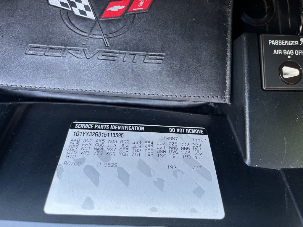 2001 Chevrolet Corvette Image 22