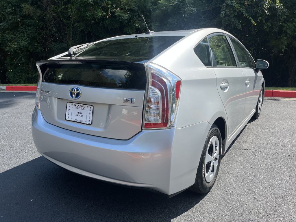 2013 Toyota Prius Image 6