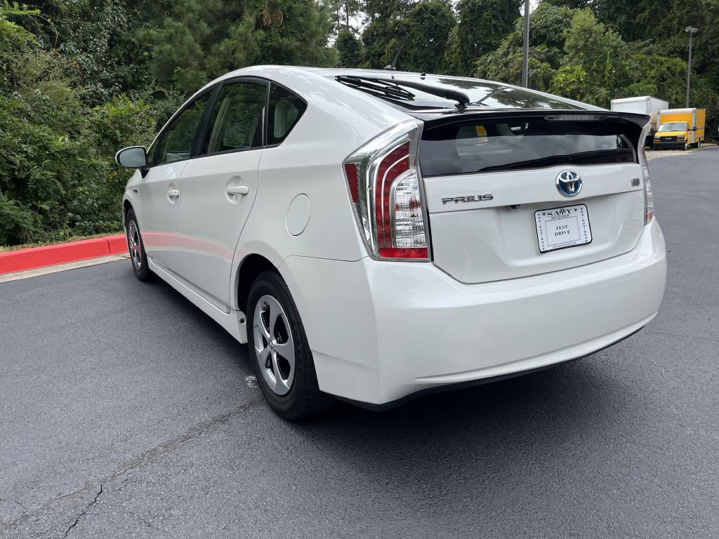2015 Toyota Prius Image 6