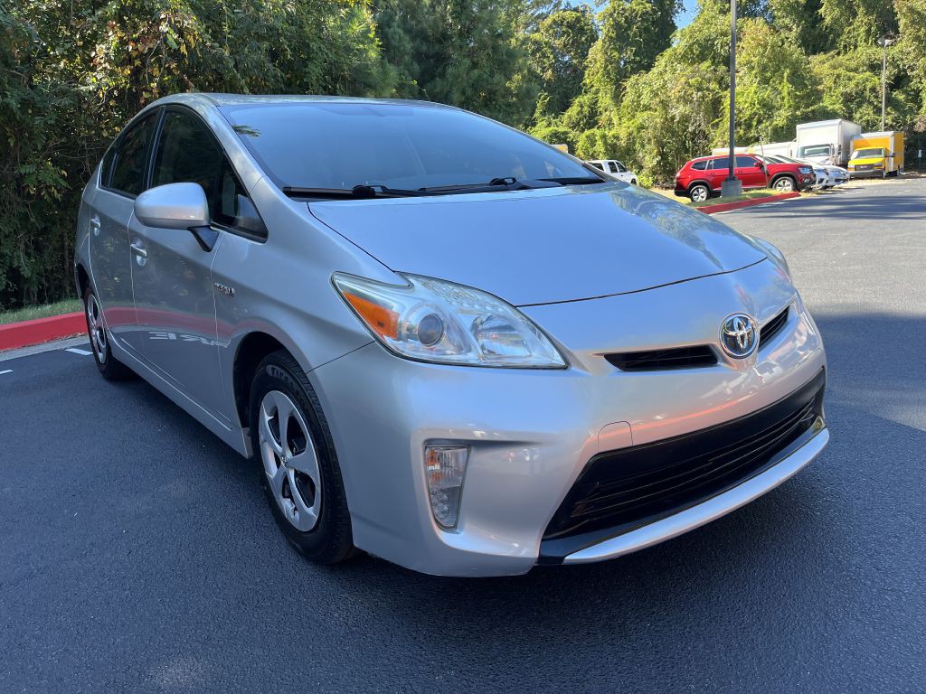 2013 Toyota Prius Image 3