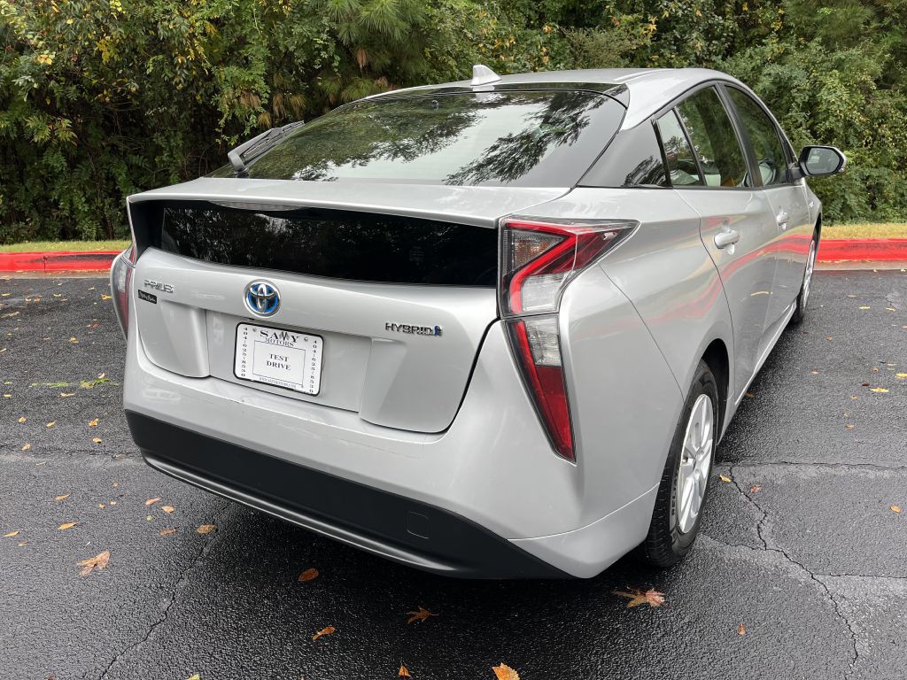 2016 Toyota Prius Image 9