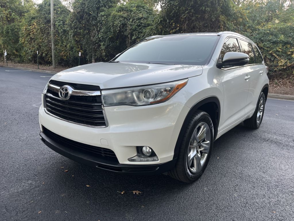 2015 Toyota Highlander Image 1