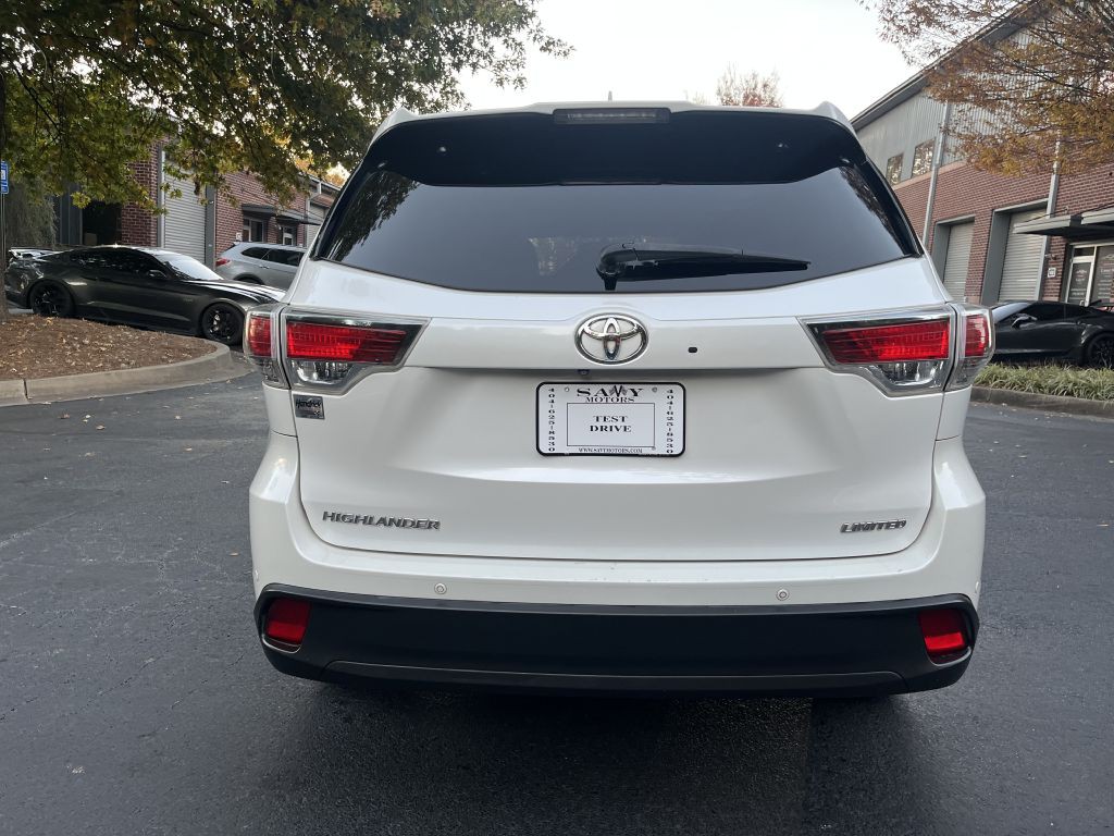 2015 Toyota Highlander Image 7