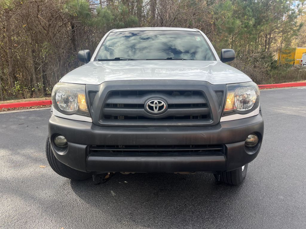 2010 Toyota Tacoma Image 2