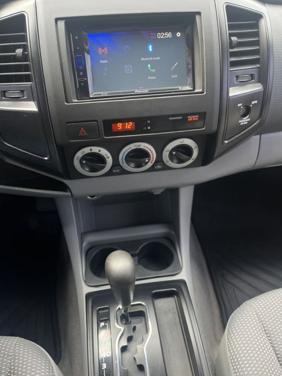 2010 Toyota Tacoma Image 18