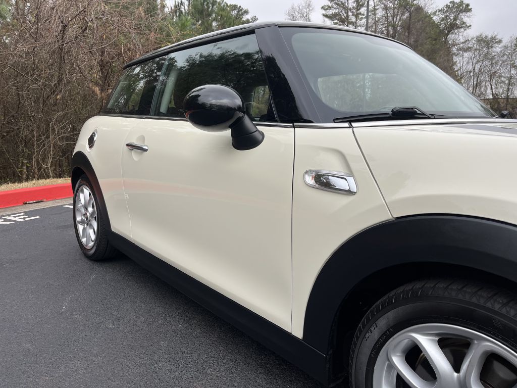2014 MINI Cooper Image 4