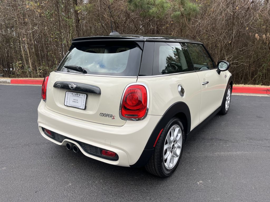 2014 MINI Cooper Image 6