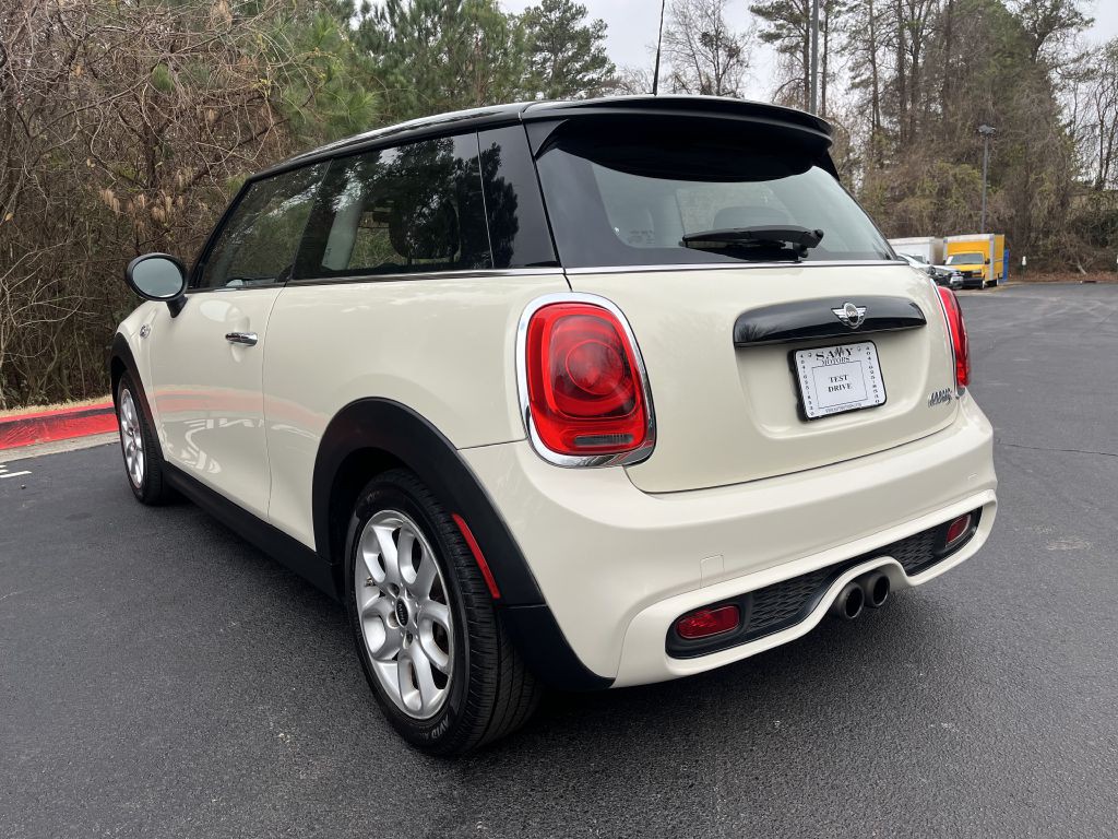 2014 MINI Cooper Image 8