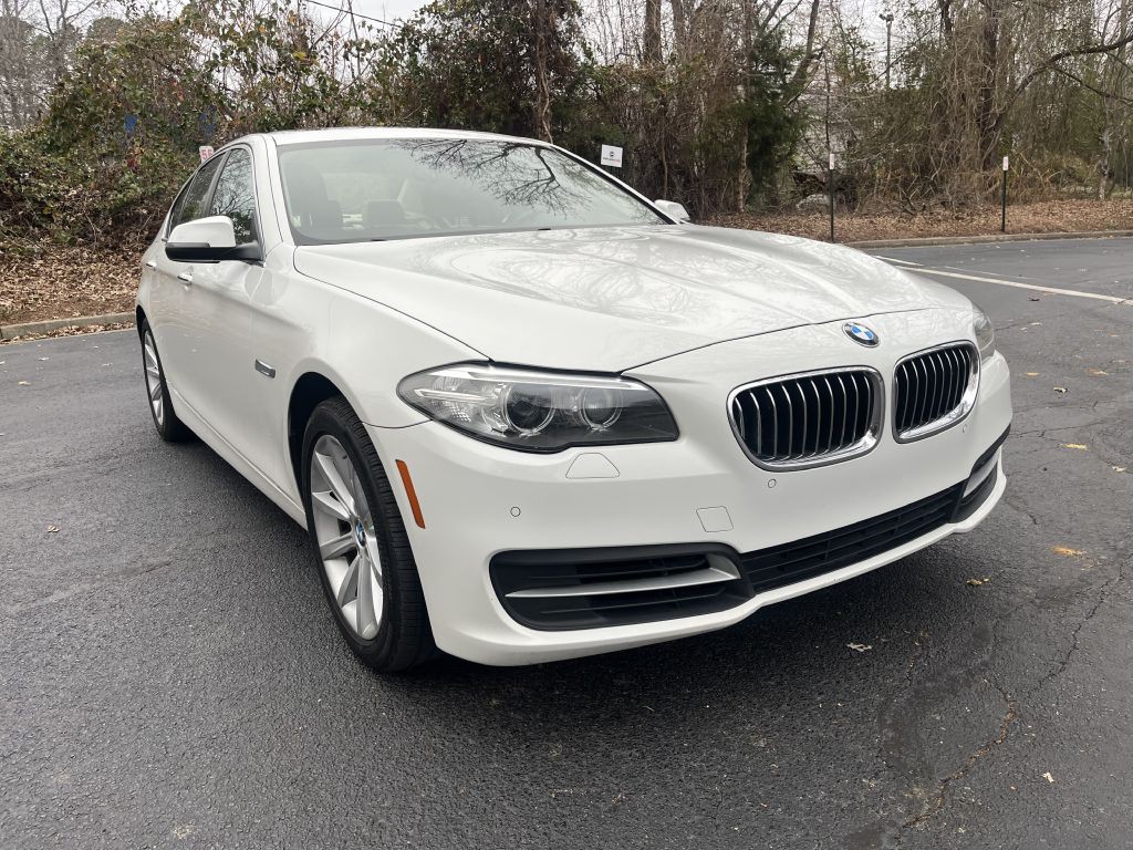 2014 BMW 5 Series Image 3