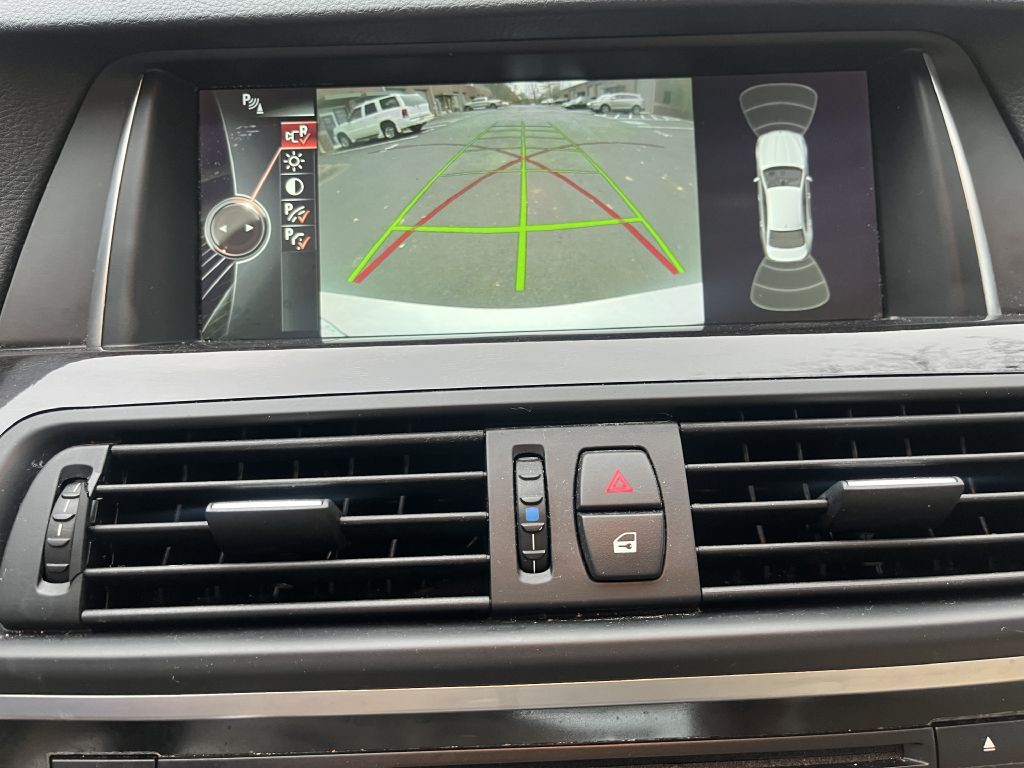 2014 BMW 5 Series Image 17