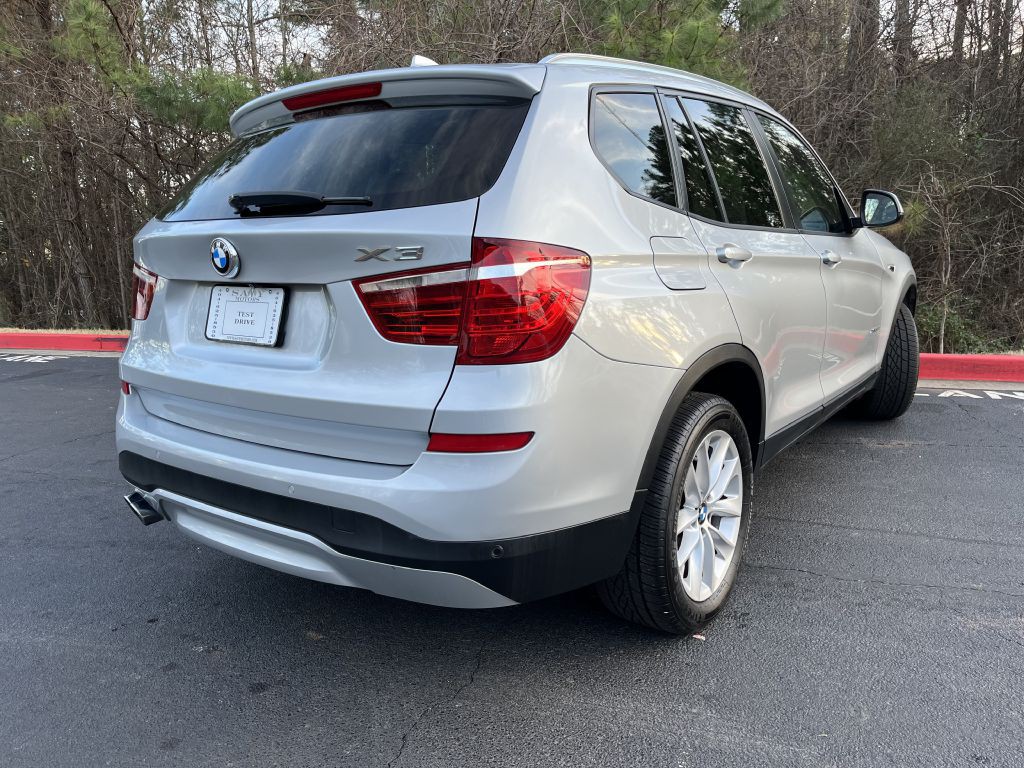 2017 BMW X3 Image 8
