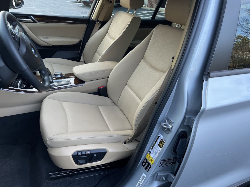 2017 BMW X3 Image 10