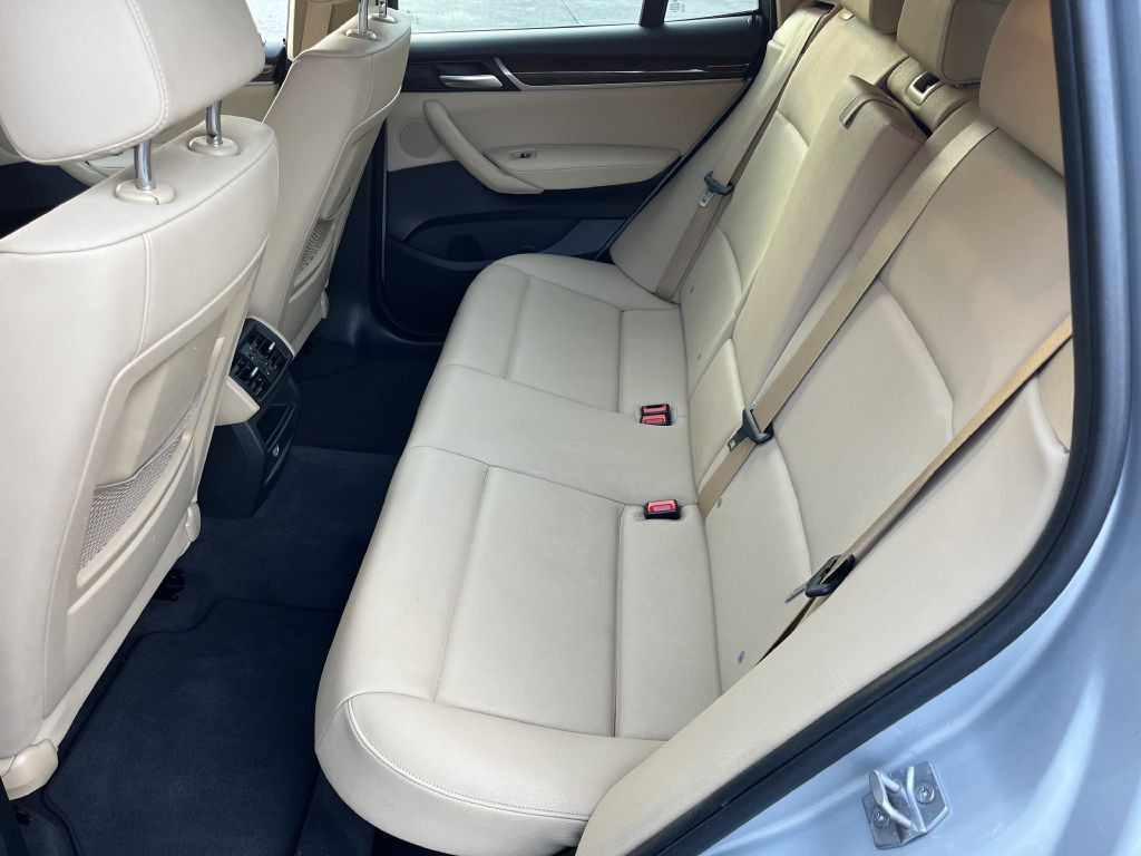 2017 BMW X3 Image 12