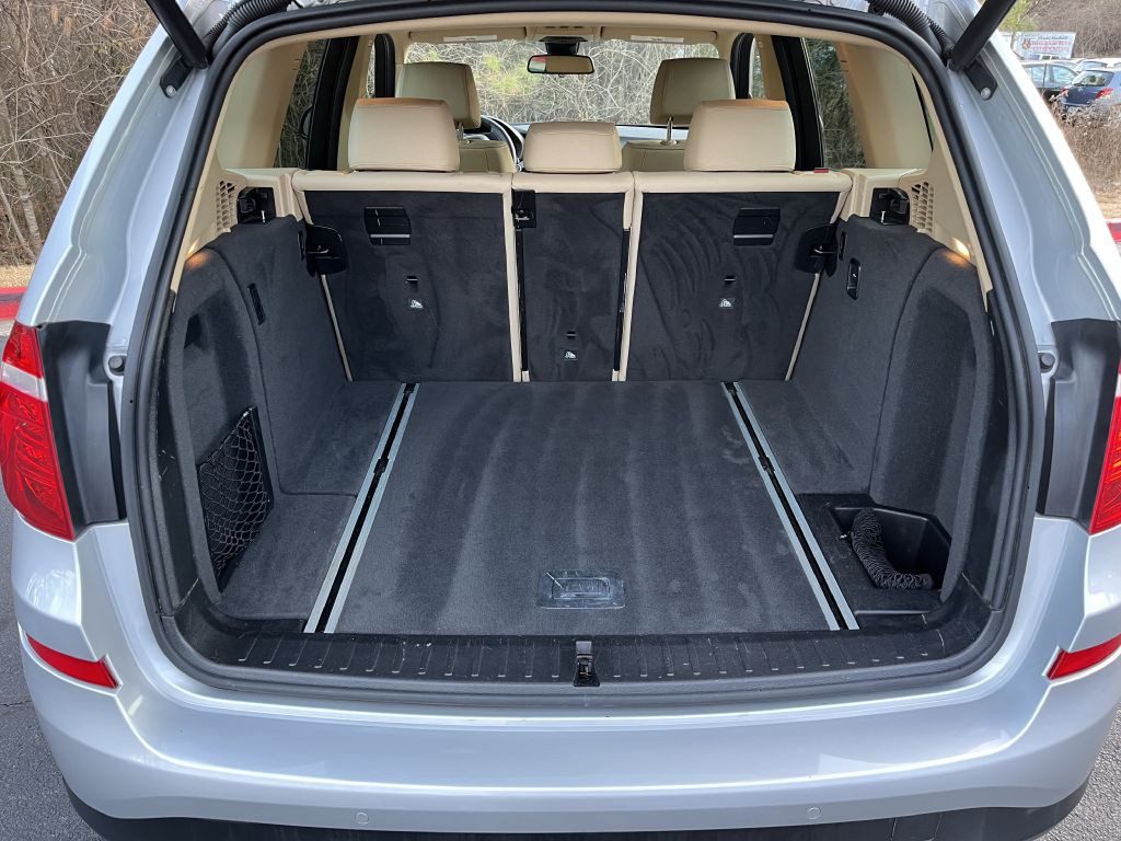 2017 BMW X3 Image 14