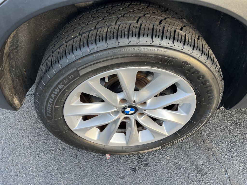 2017 BMW X3 Image 21