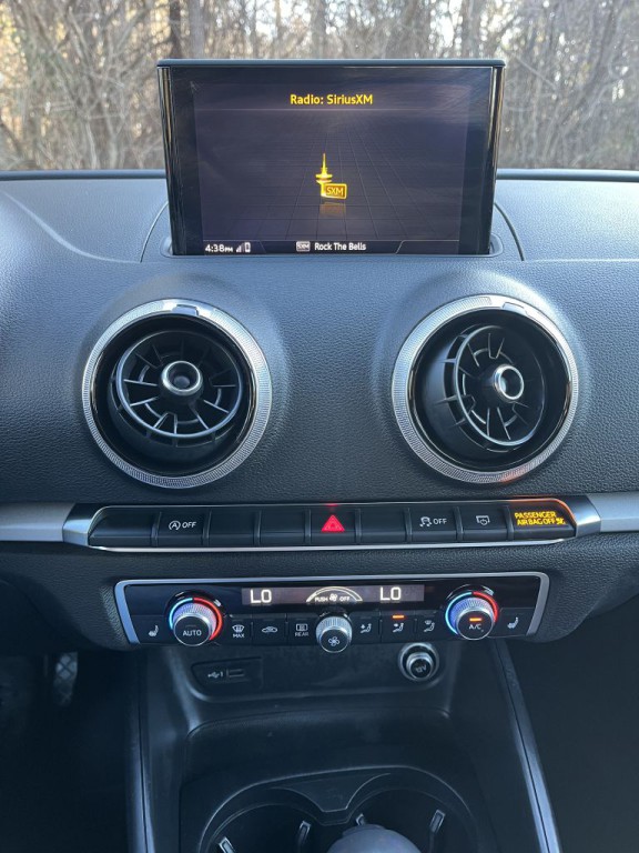 2018 Audi A3 Image 23