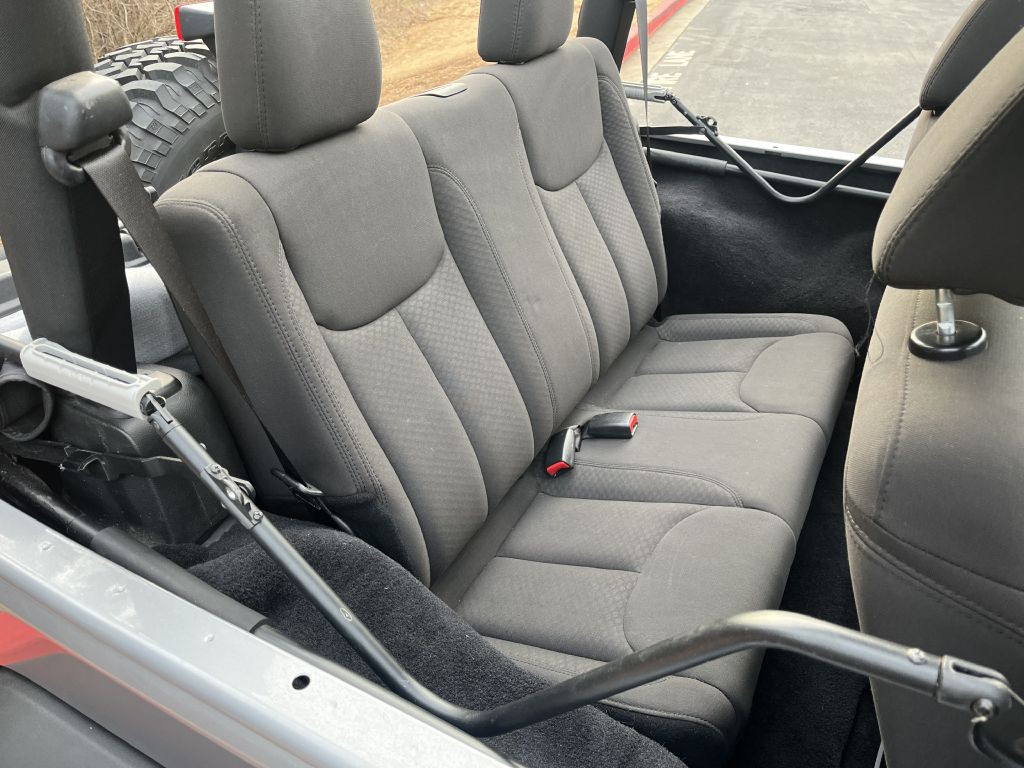 2017 Jeep Wrangler Image 11