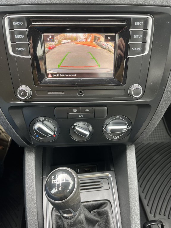 2017 Volkswagen Jetta Image 21