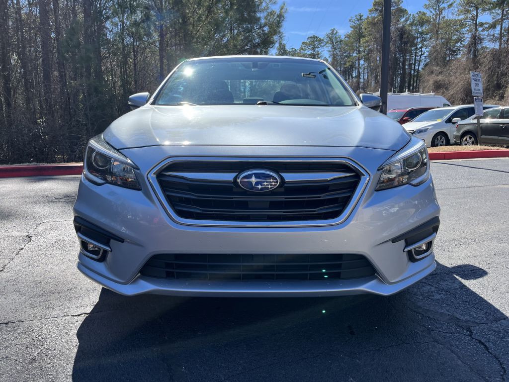 2018 Subaru Legacy Image 2