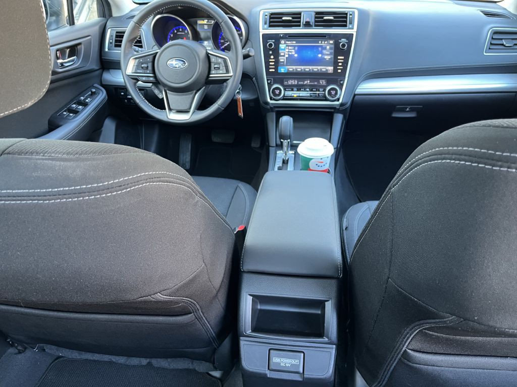 2018 Subaru Legacy Image 16