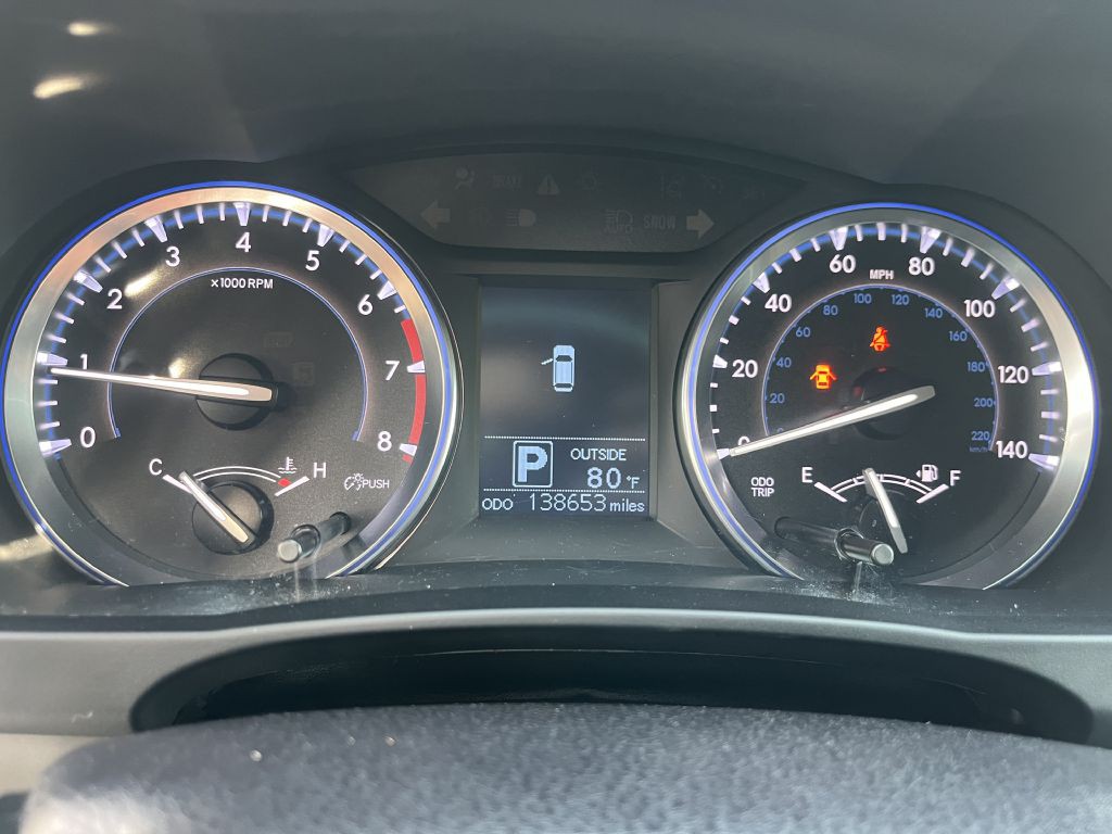 2015 Toyota Highlander Image 21