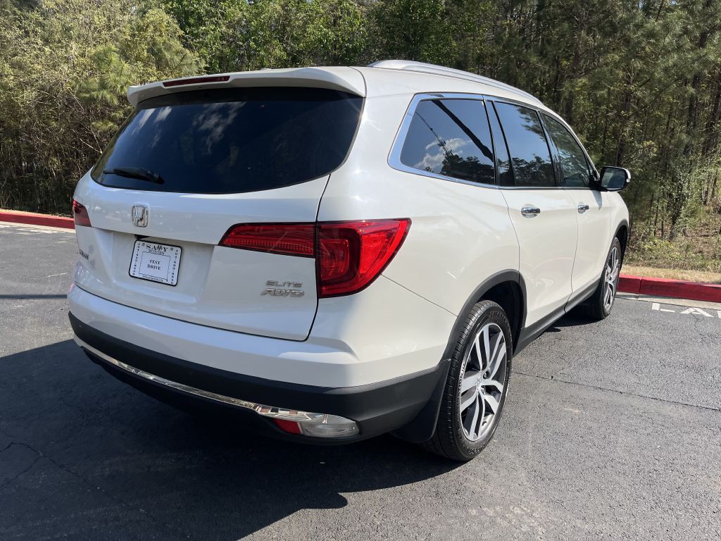 2017 Honda Pilot Image 6