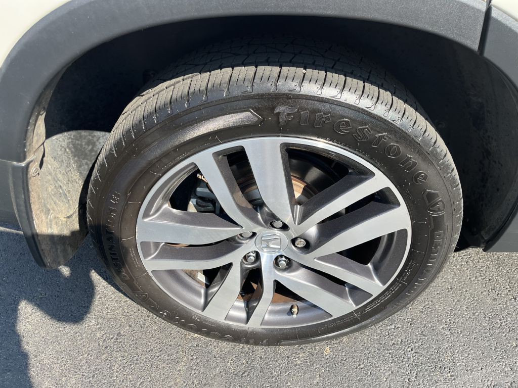 2017 Honda Pilot Image 10