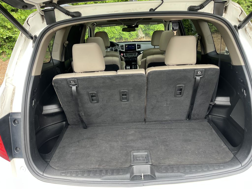 2017 Honda Pilot Image 17