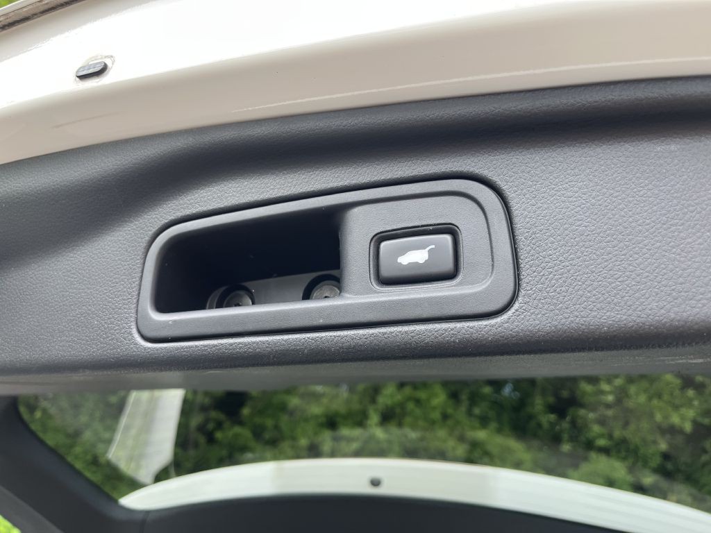 2017 Honda Pilot Image 18