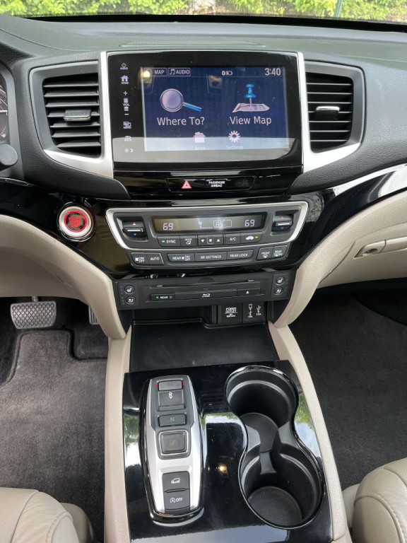 2017 Honda Pilot Image 27