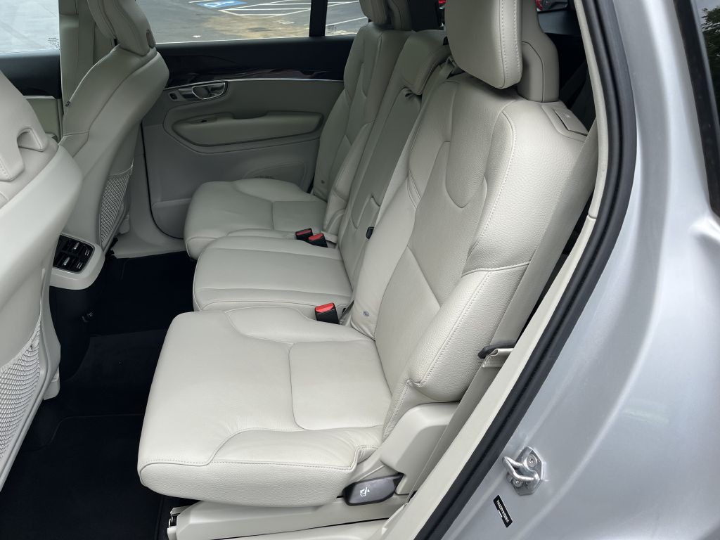 2019 Volvo XC90 Image 12